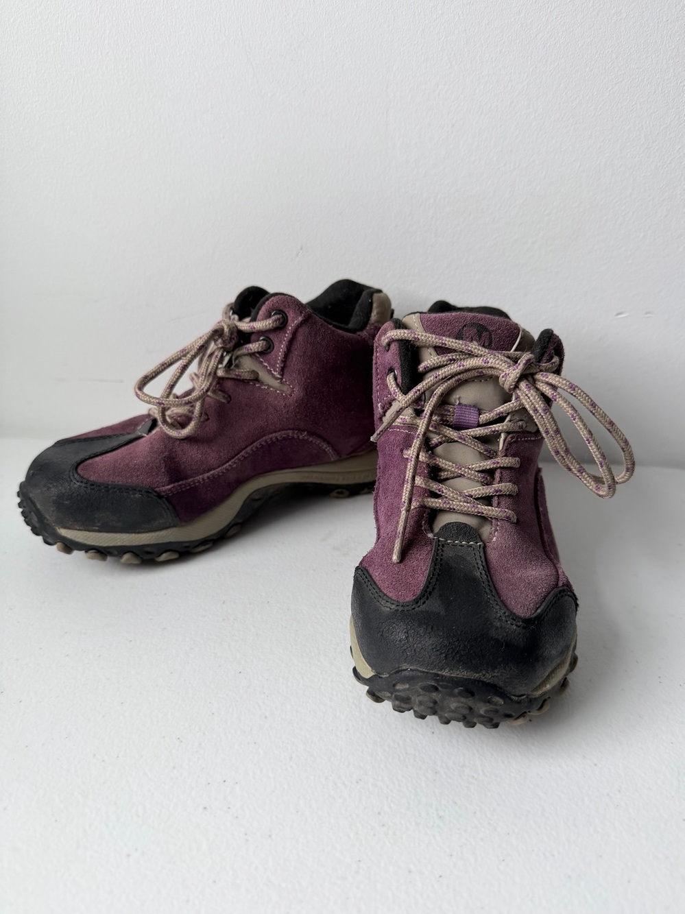 Merrell Chameleon Spin Waterproof Boots in Wineberry Size 1 Youth